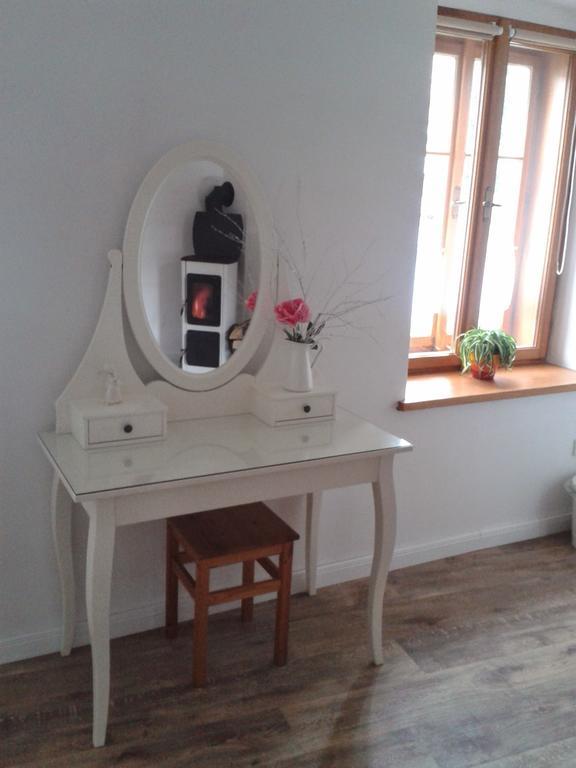 Penzion A Hospoda Na Statku Hluboká nad Vltavou Zimmer foto